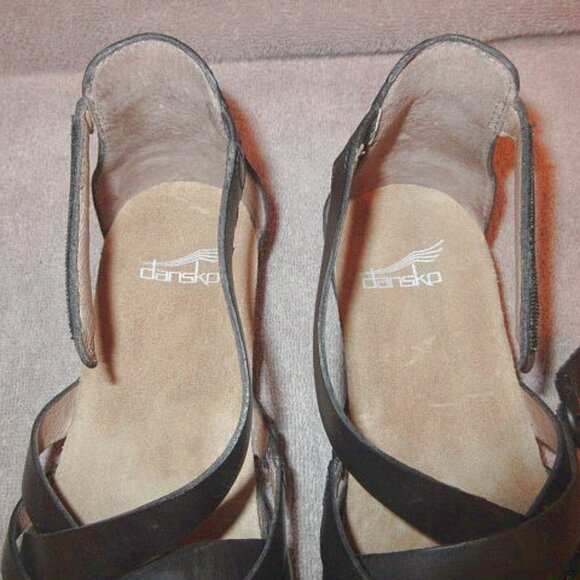 Dansko Vivian Gladiator Sandals Size 39 9 Black Leather Comfort Flat Open Toe - Picture 3 of 12